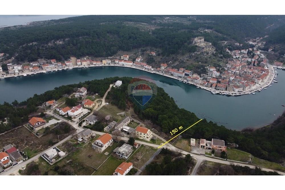 Zemljišče Novigrad, 462m2