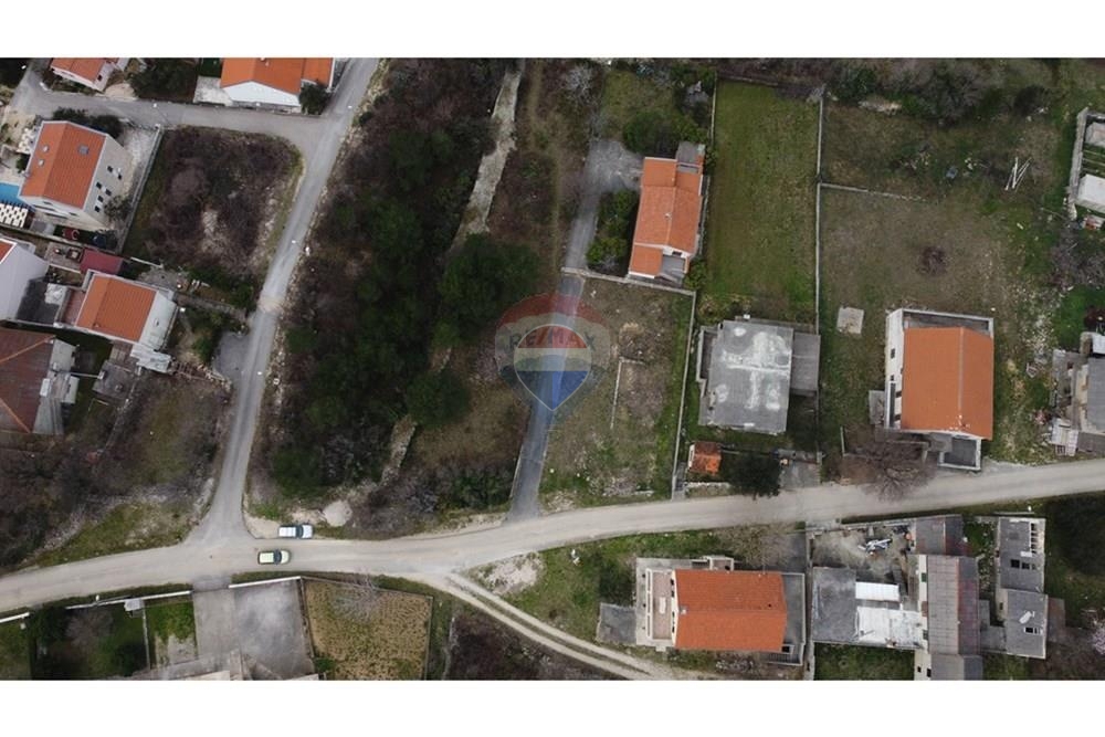 Zemljišče Novigrad, 462m2