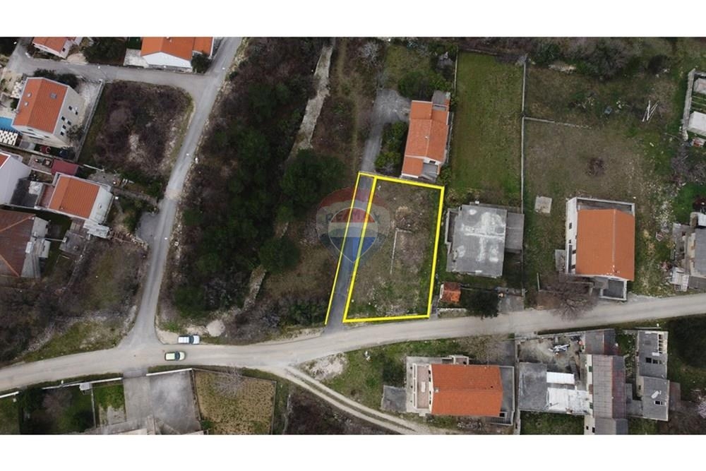 Zemljišče Novigrad, 462m2