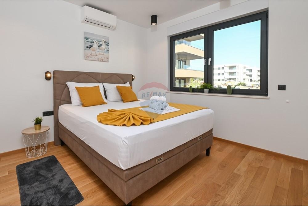 Hiša Novalja, 310m2