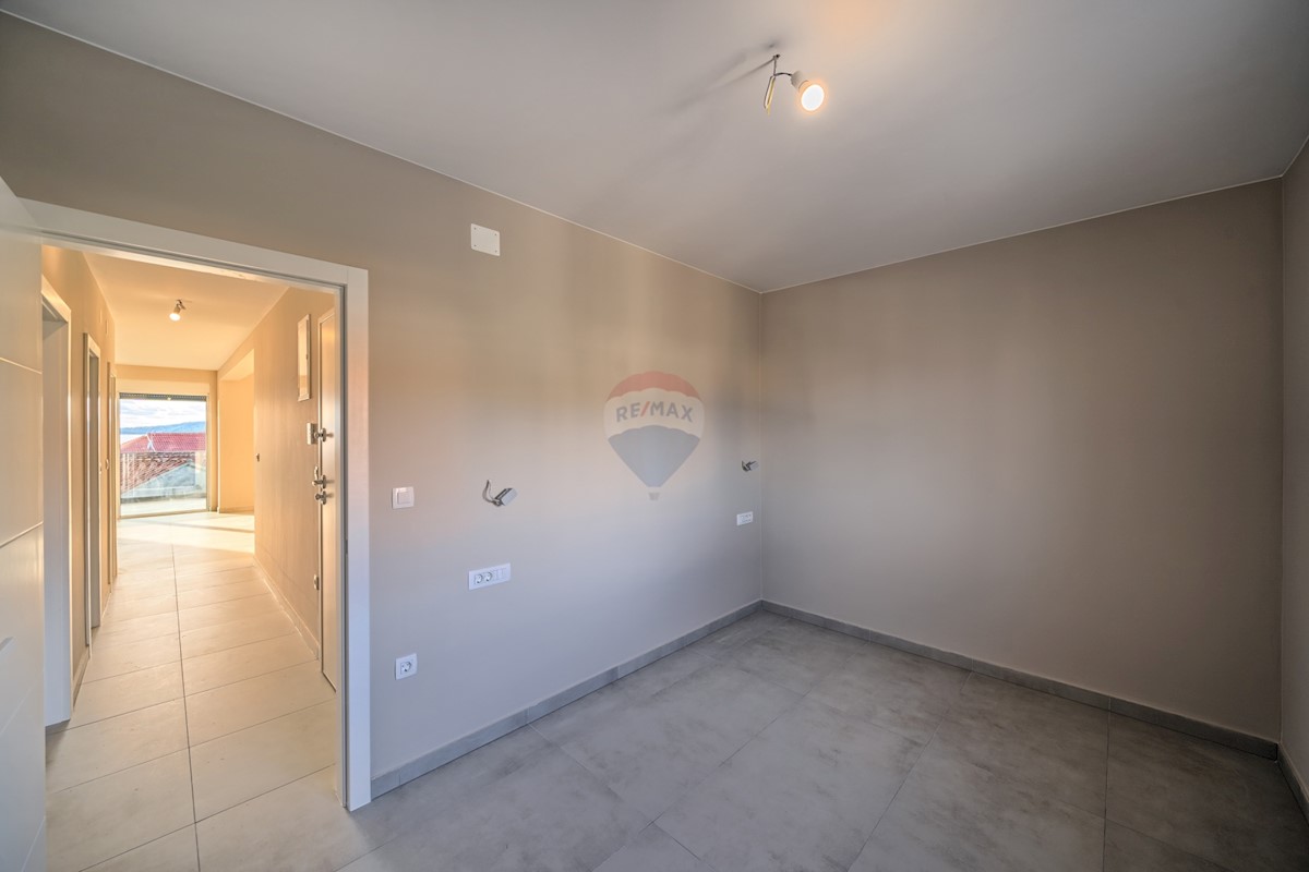 Stanovanje / Apartma Brodarica, Šibenik - Okolica, 131,69m2