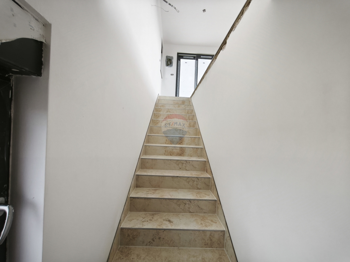 Penthouse s strešno teraso in čudovitim razgledom, Primošten