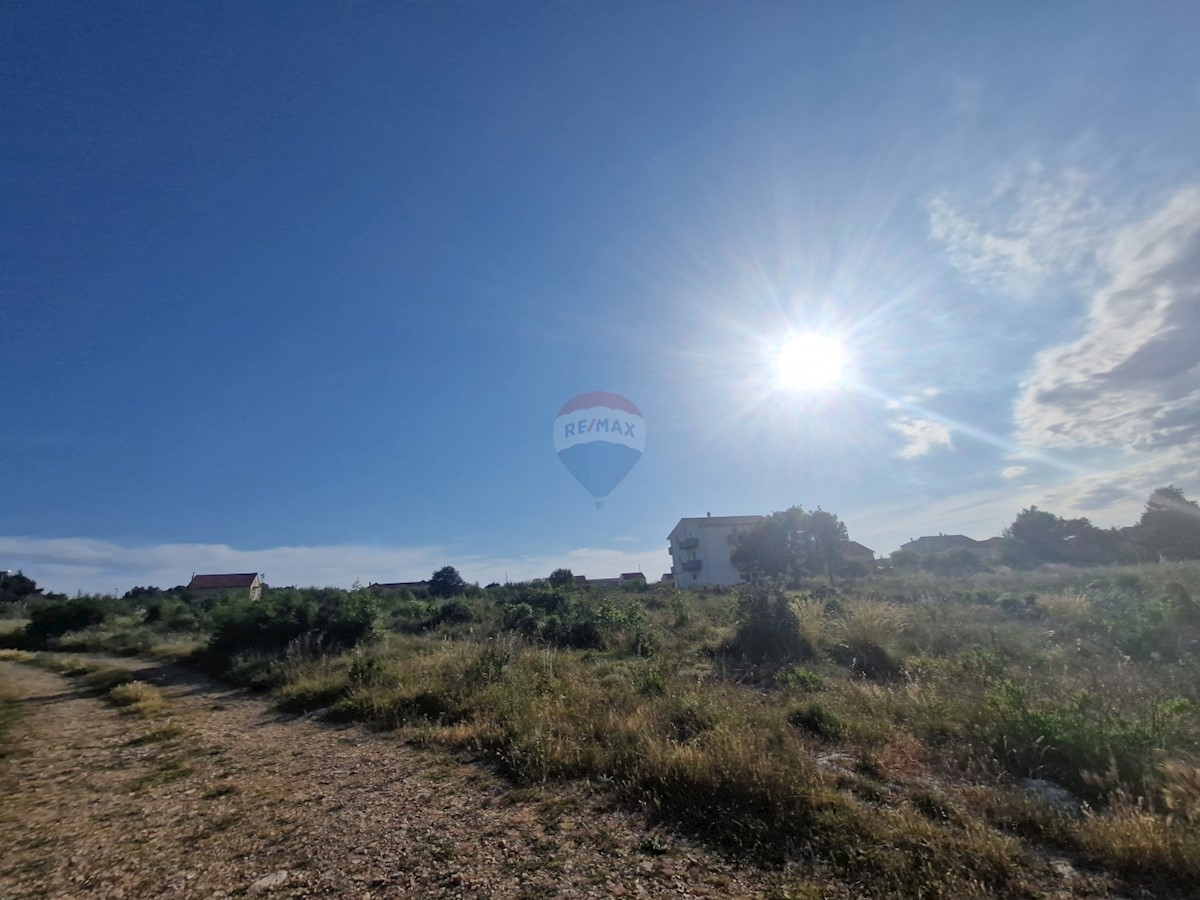 Zemljišče Donje Ražine, Šibenik, 500m2