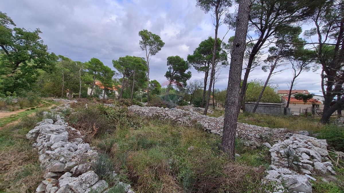 Zemljišče Dubrava Kod Šibenika, Šibenik - Okolica, 1.204m2