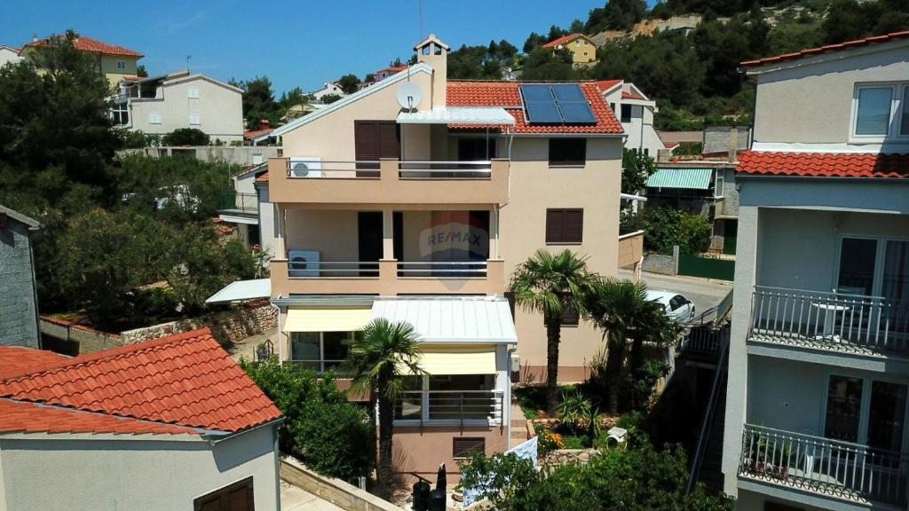 Hiša Žaborić, Šibenik - Okolica, 337m2