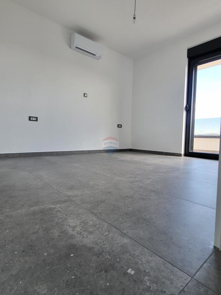 Stanovanje / Apartma Murter, 124,95m2