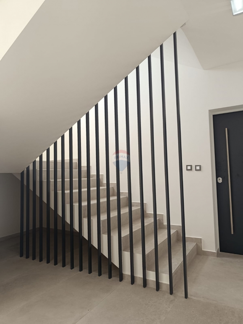 Stanovanje / Apartma Murter, 124,95m2
