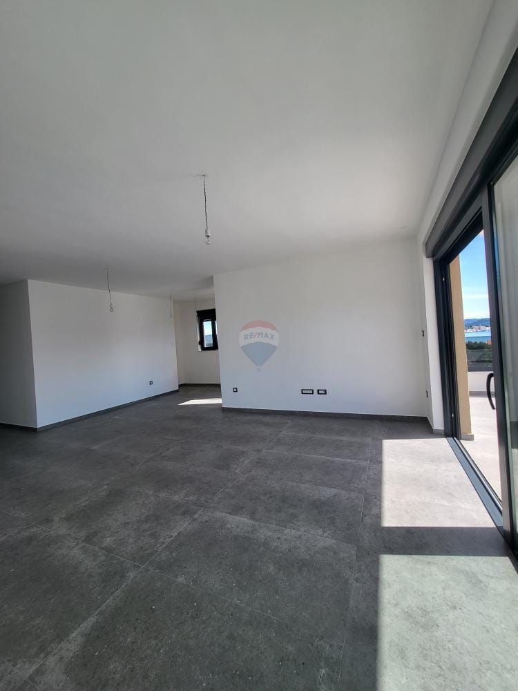 Stanovanje / Apartma Murter, 124,95m2