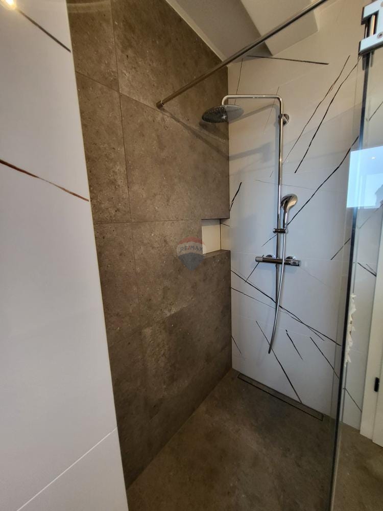 Stanovanje / Apartma Murter, 124,95m2