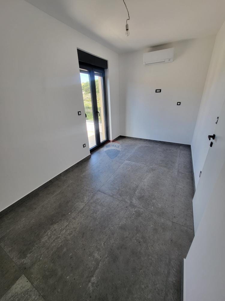 Stanovanje / Apartma Murter, 124,95m2