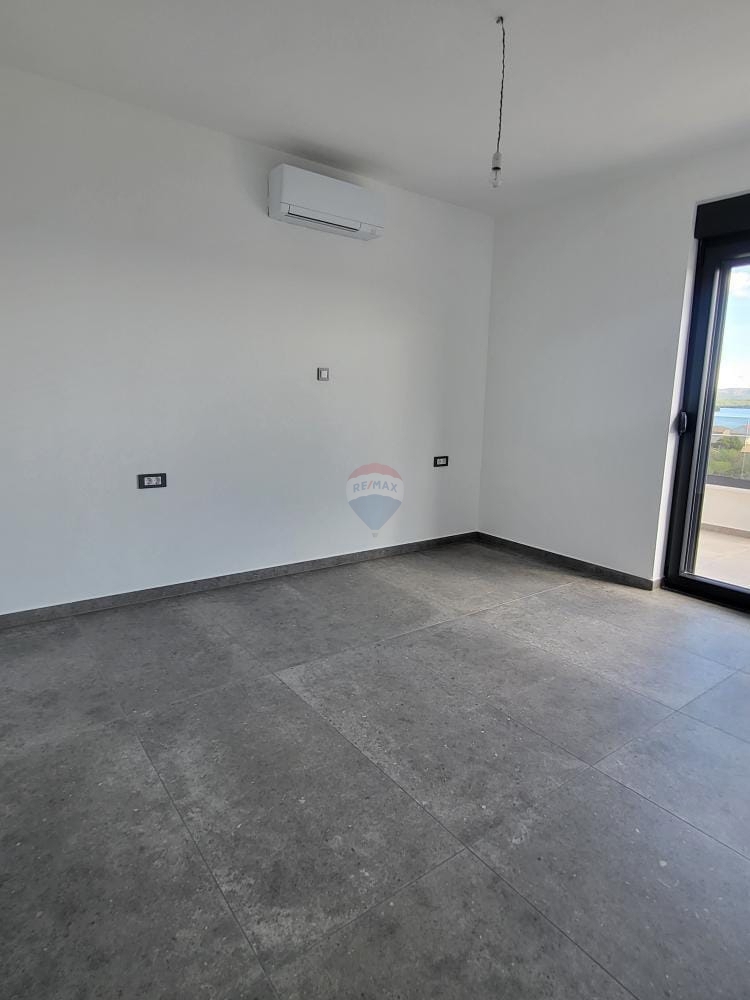 Stanovanje / Apartma Murter, 124,95m2