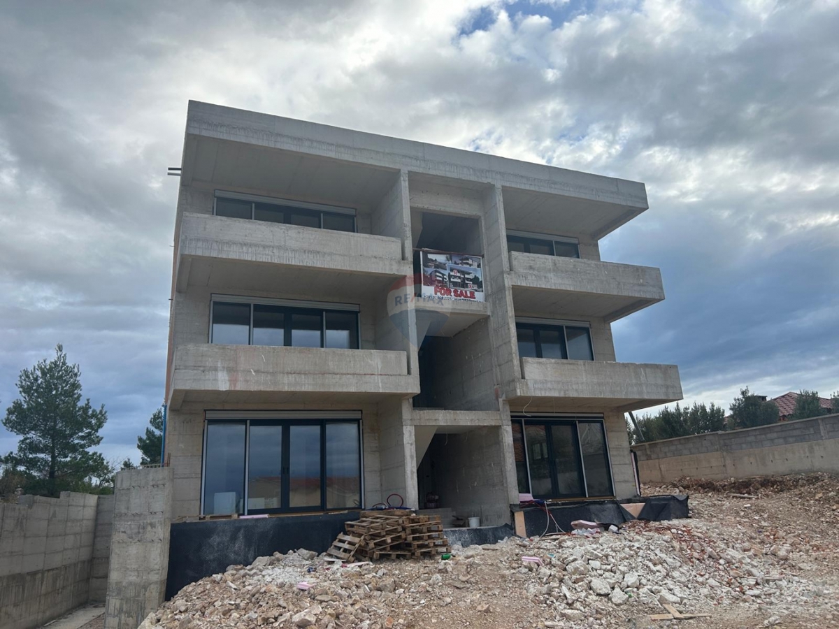 Stanovanje / Apartma Brodarica, Šibenik - Okolica, 81,01m2