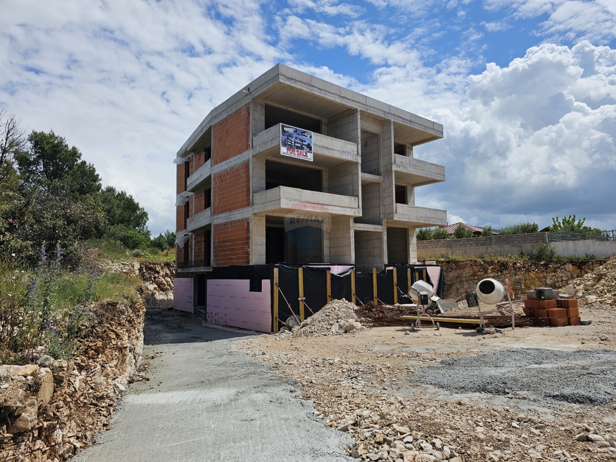 Stanovanje / Apartma Brodarica, Šibenik - Okolica, 81,01m2