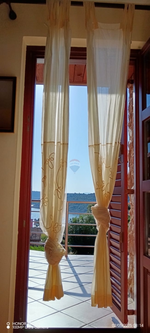 Hiša Kaprije, Šibenik - Okolica, 130m2