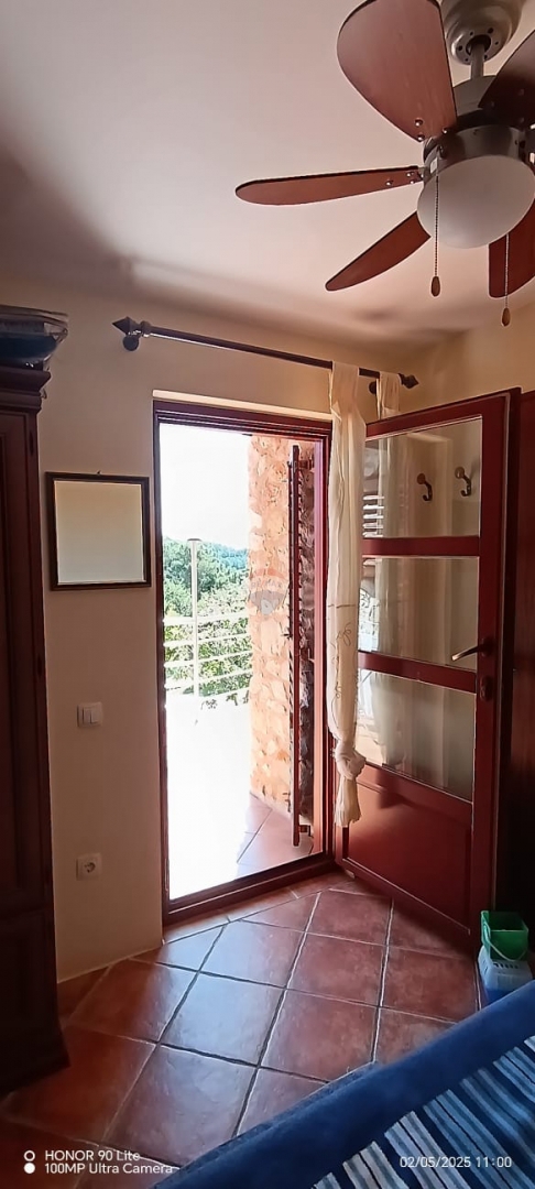 Hiša Kaprije, Šibenik - Okolica, 130m2