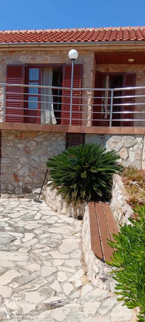 Hiša Kaprije, Šibenik - Okolica, 130m2