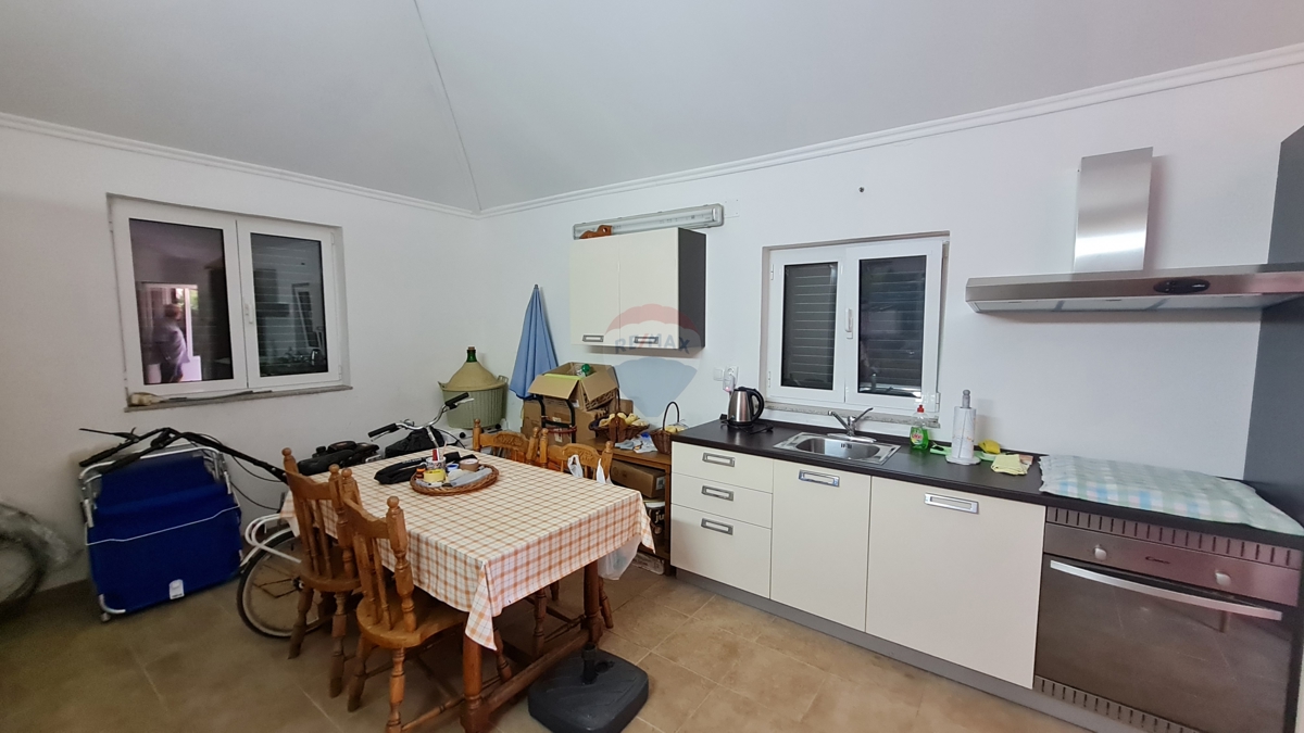 Hiša Krapanj, Šibenik - Okolica, 244m2