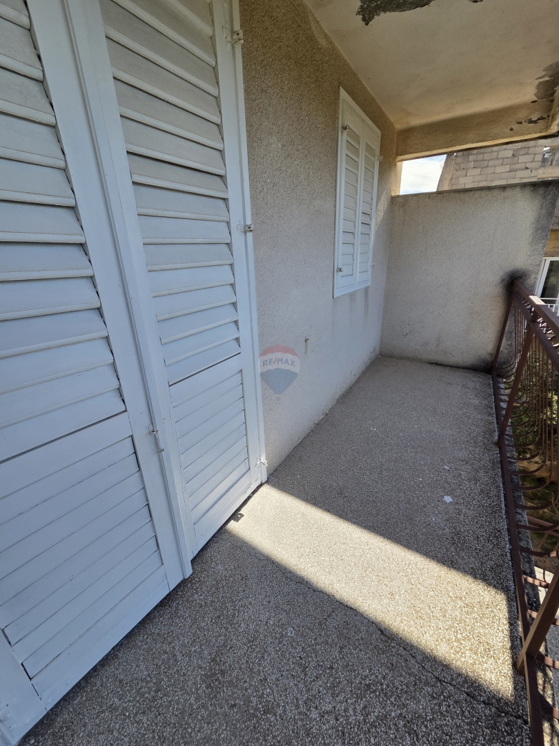 Hiša Podsolarsko, Šibenik - Okolica, 405m2