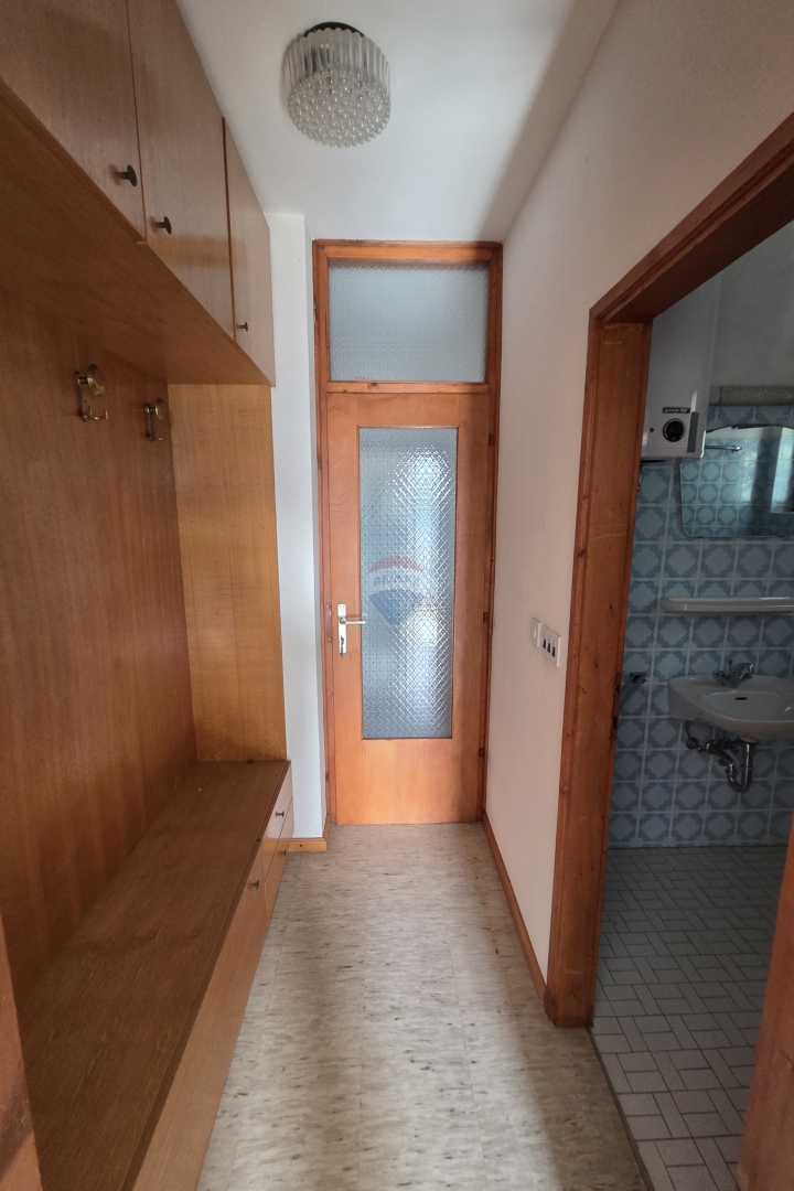 Hiša Podsolarsko, Šibenik - Okolica, 405m2