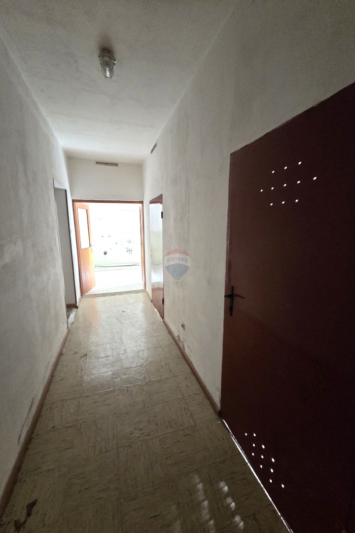 Hiša Podsolarsko, Šibenik - Okolica, 405m2