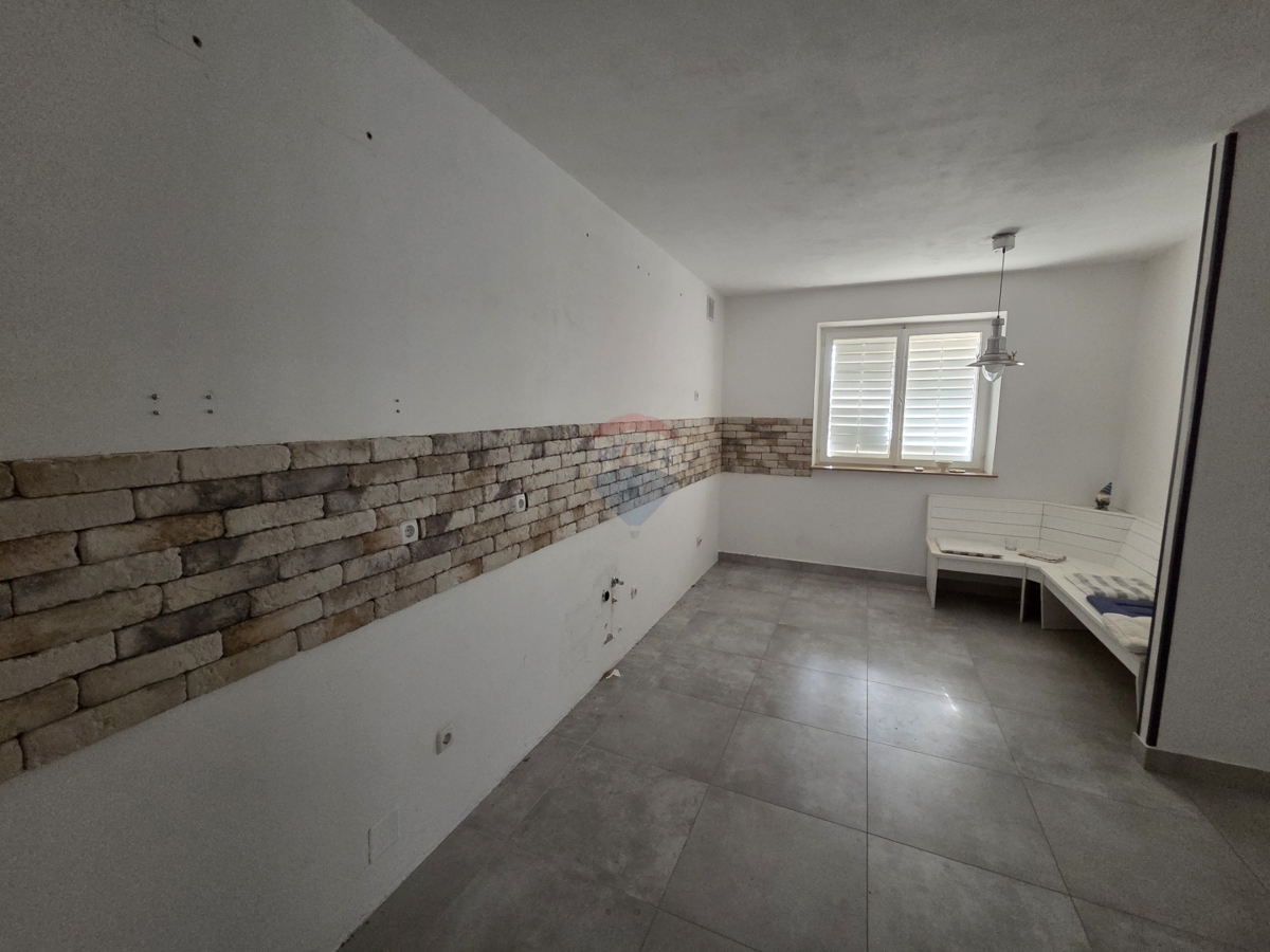 Hiša Podsolarsko, Šibenik - Okolica, 405m2