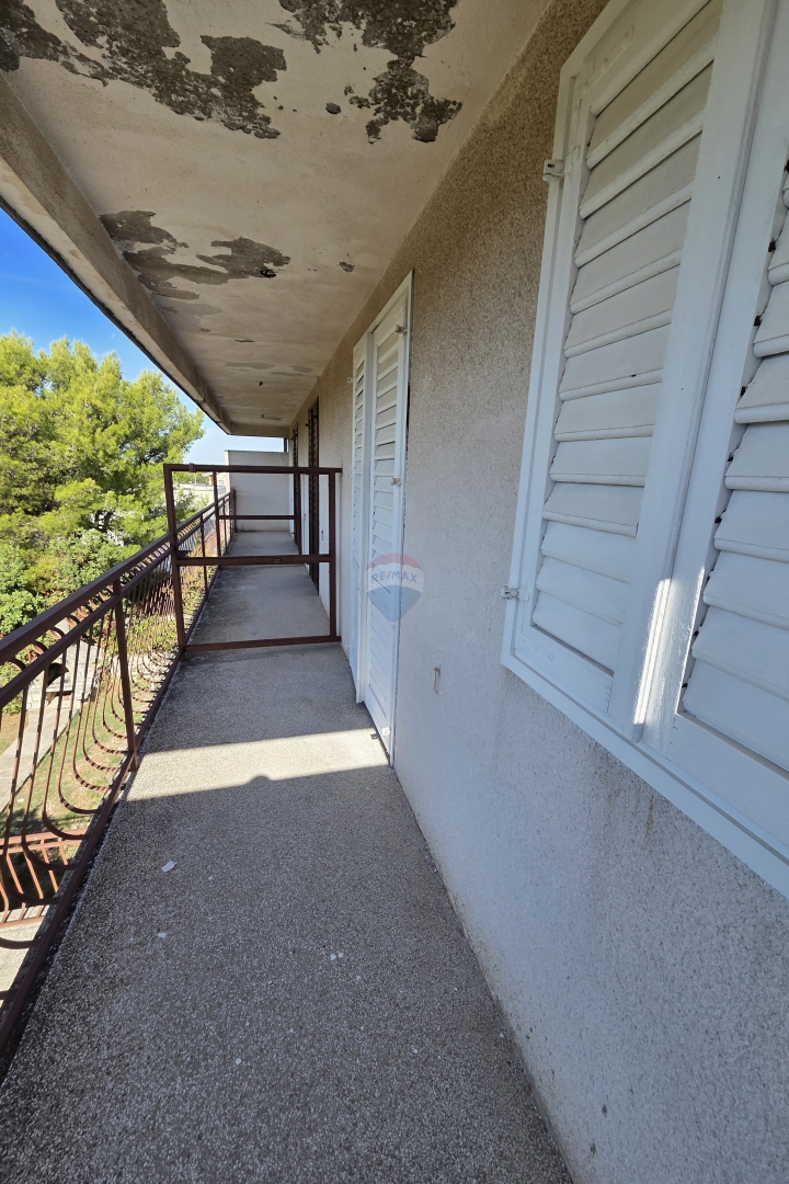 Hiša Podsolarsko, Šibenik - Okolica, 405m2