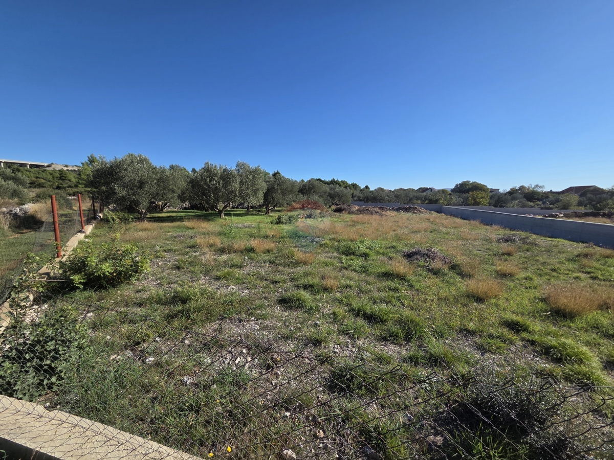 Zemljišče Dubrava Kod Šibenika, Šibenik - Okolica, 1.167m2