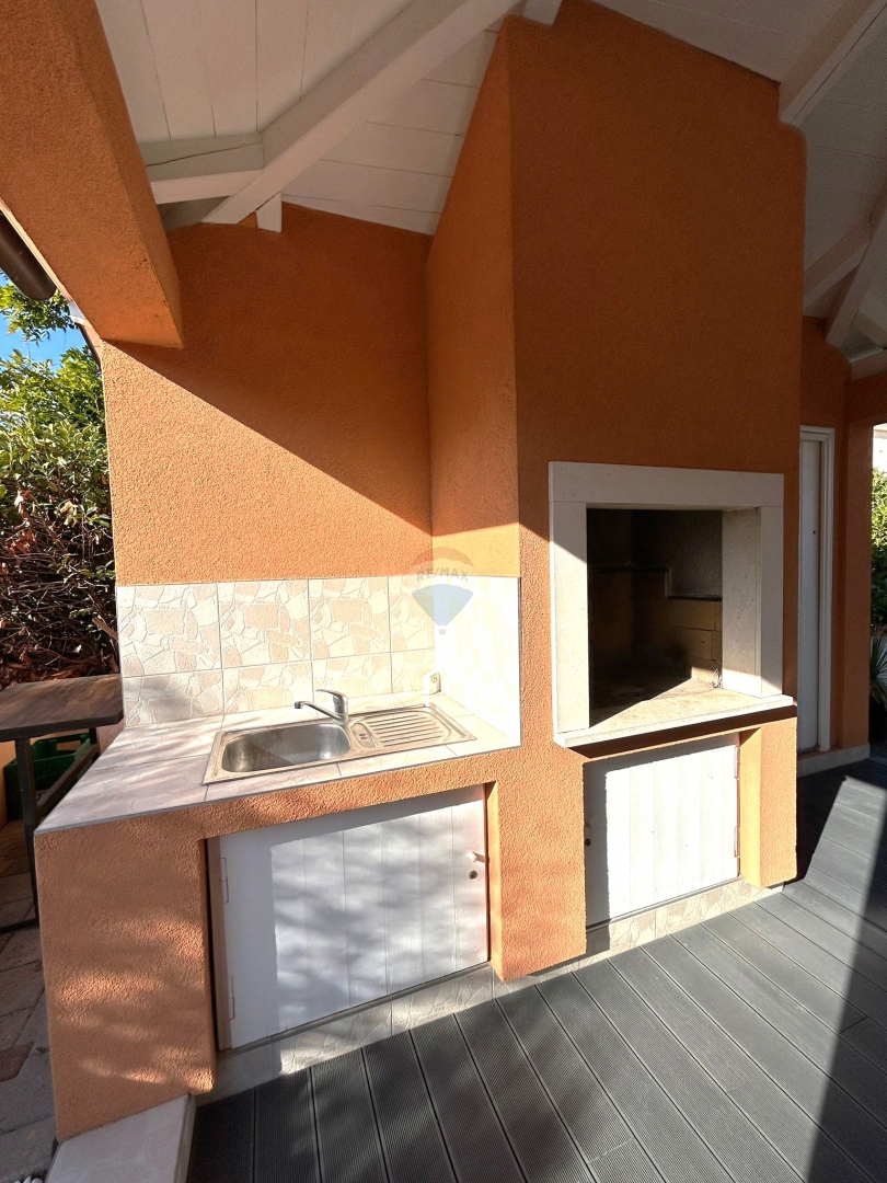 Hiša Jadrija, Šibenik - Okolica, 85,10m2