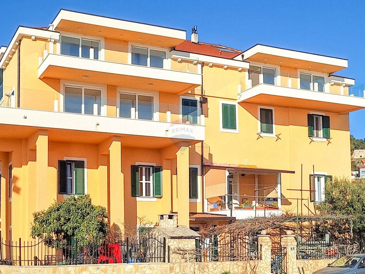 Stanovanje / Apartma Baldekin, Šibenik, 138,97m2