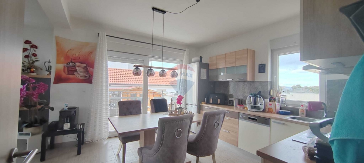 Hiša Donja Jagodnja, Polača, 250m2