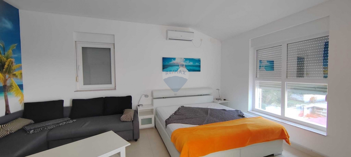 Hiša Donja Jagodnja, Polača, 250m2