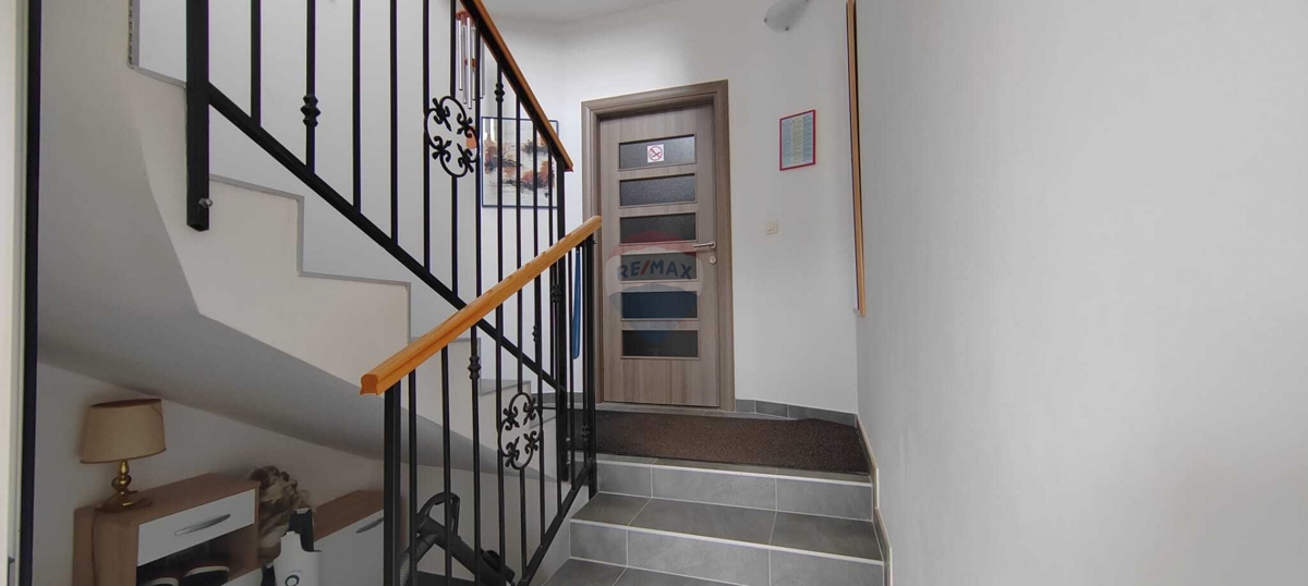 Hiša Donja Jagodnja, Polača, 250m2