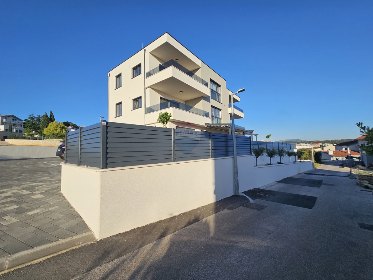 Brodarica, Šibenik - Okolica, 91,70m2