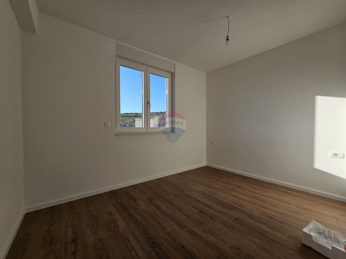Brodarica, Šibenik - Okolica, 91,70m2