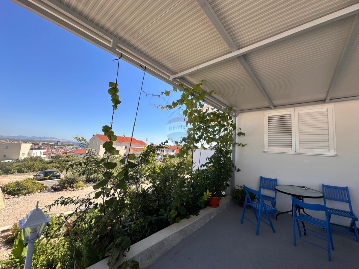 Hiša Vodice, 160m2