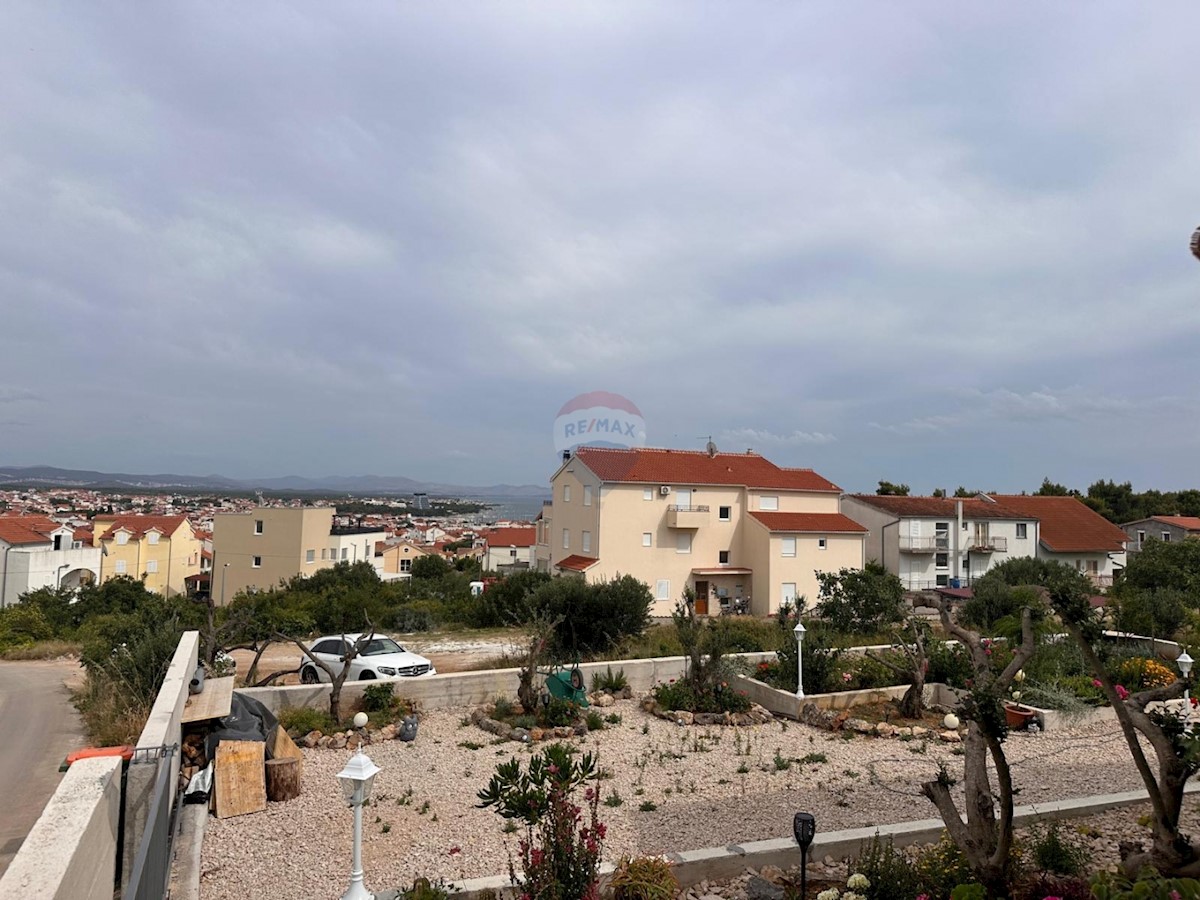 Hiša Vodice, 160m2