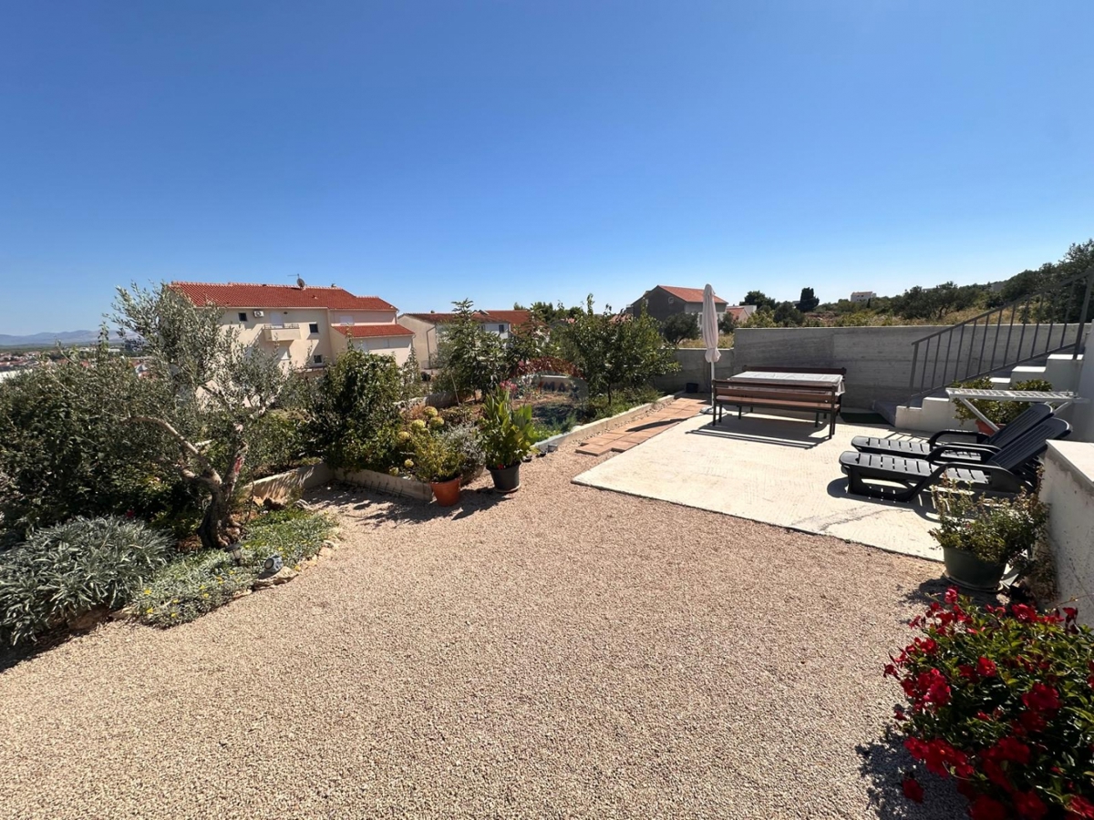 Hiša Vodice, 160m2