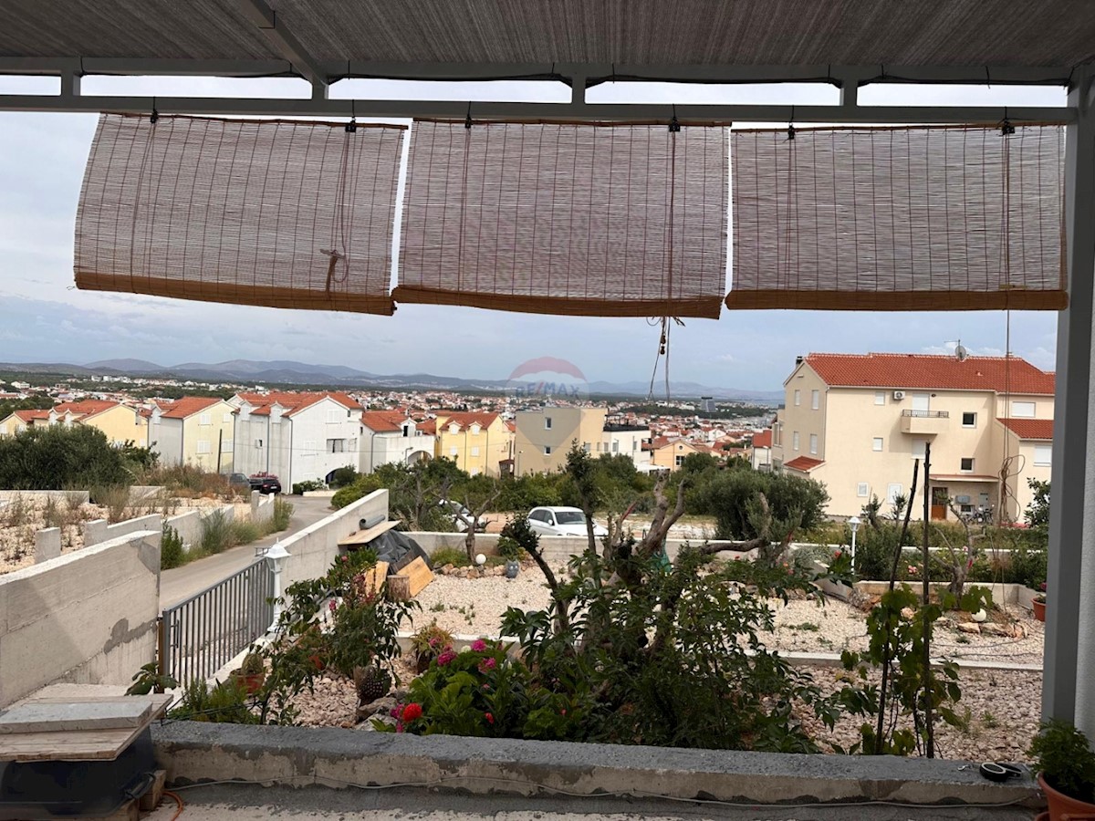 Hiša Vodice, 160m2