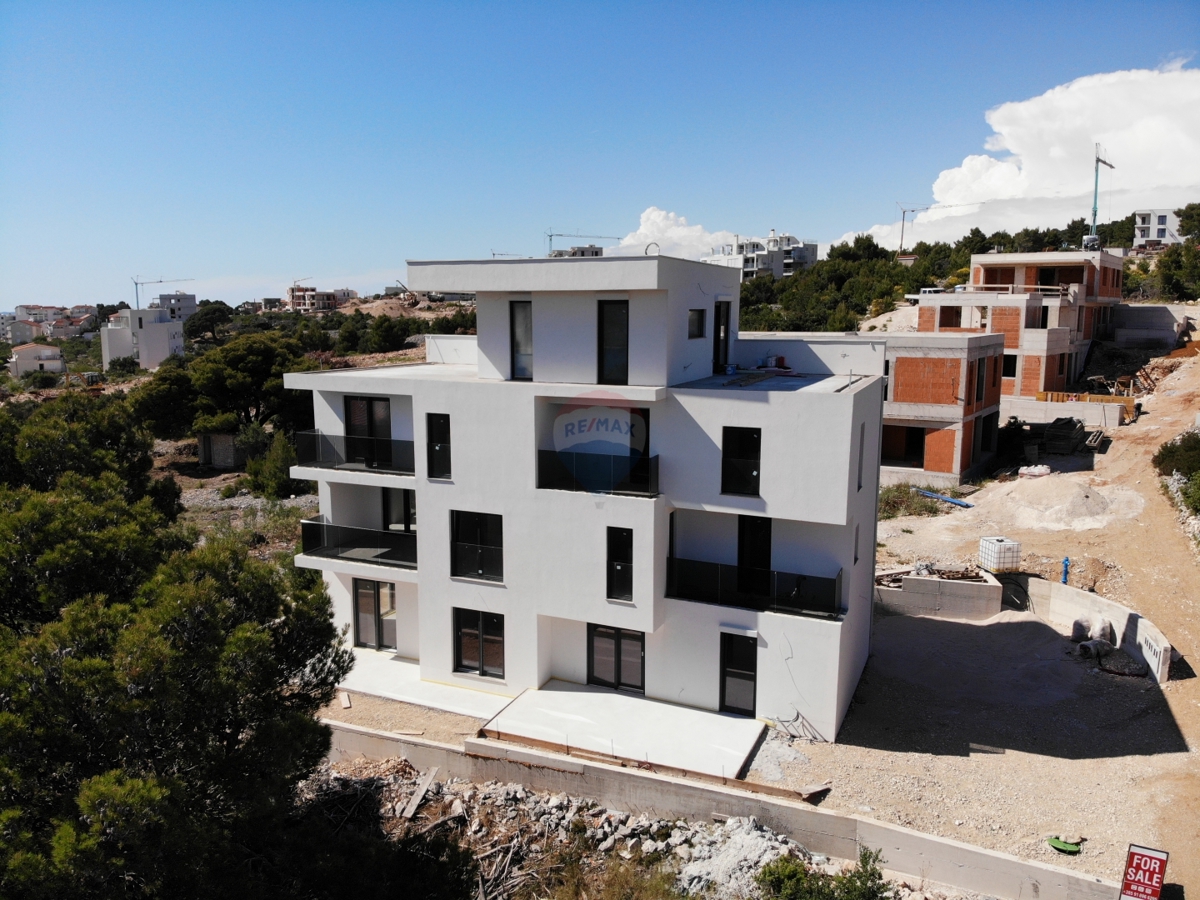 Dvosobno stanovanje 76,06 m2 - novogradnja, Primošten