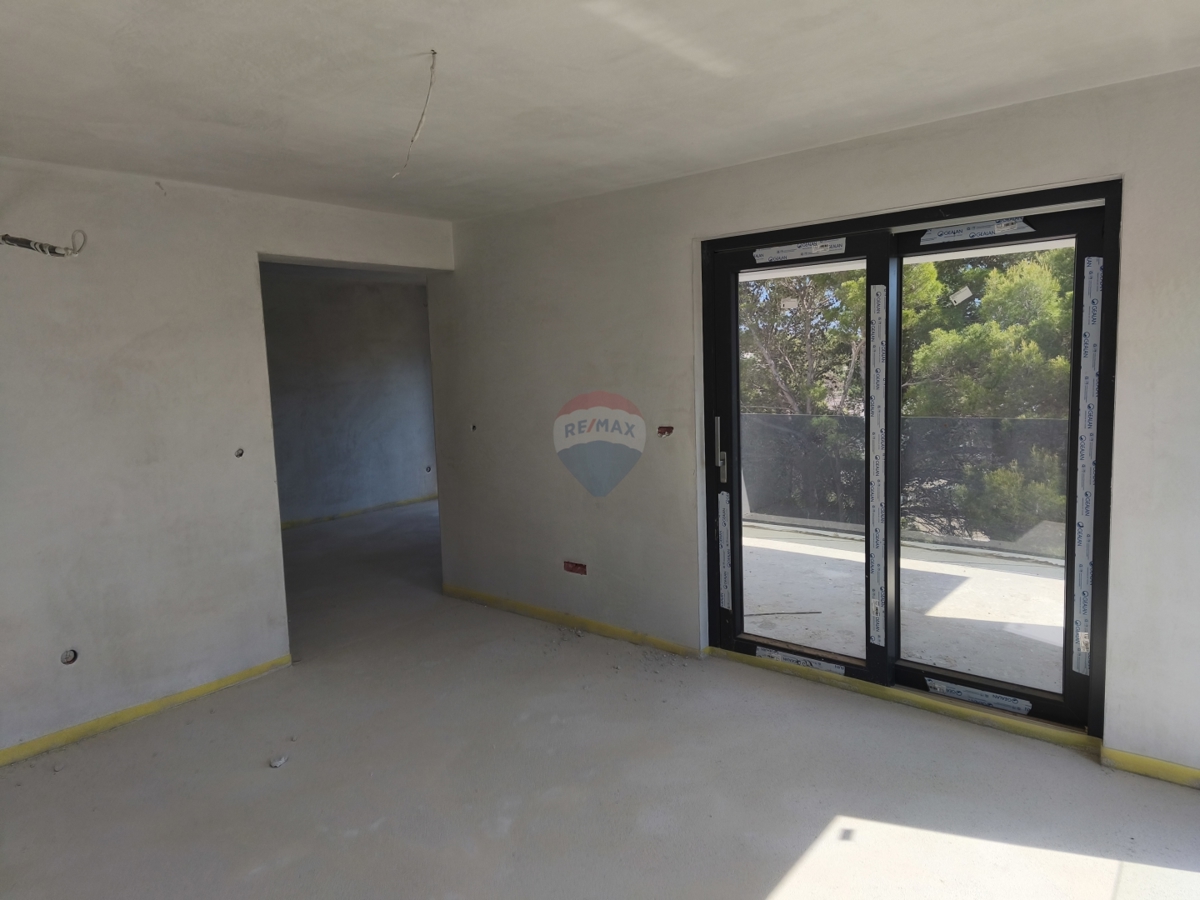 Dvosobno stanovanje 76,06 m2 - novogradnja, Primošten