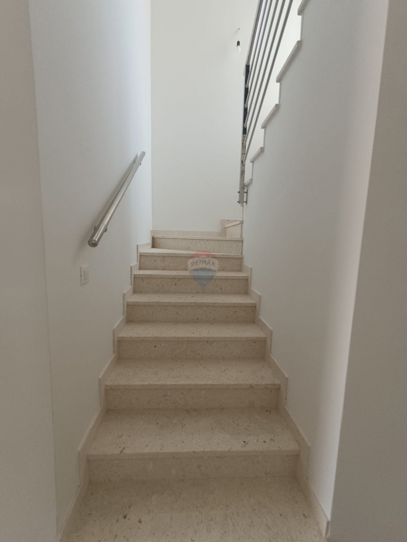 Stanovanje / Apartma Vodice, 99,68m2