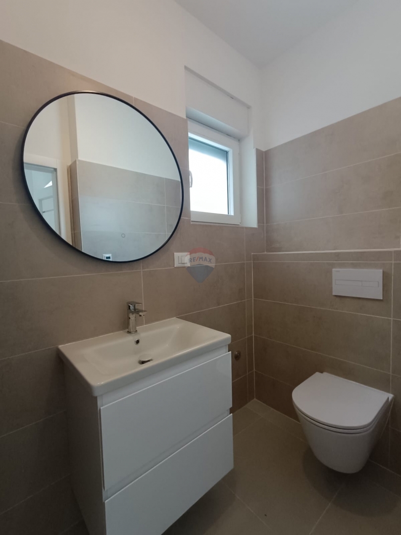 Stanovanje / Apartma Vodice, 99,68m2