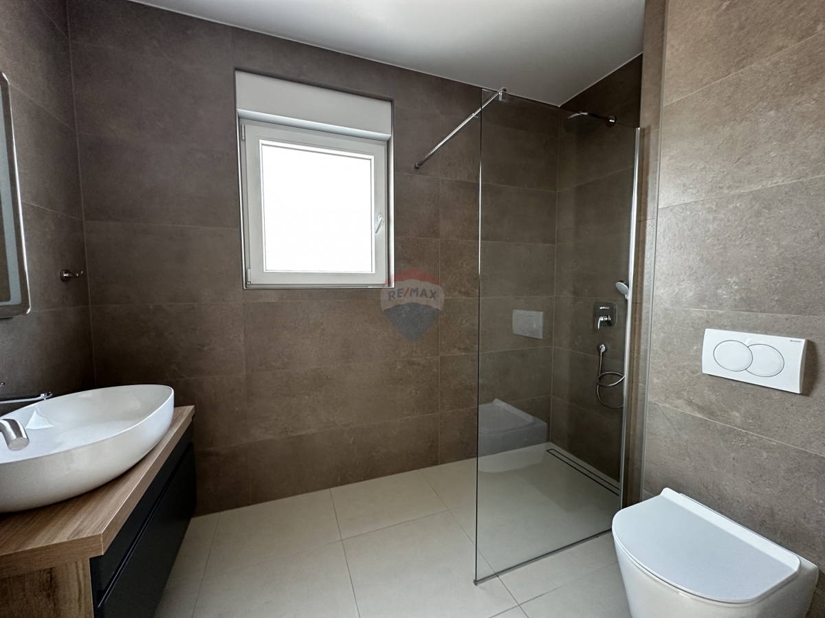 Stanovanje / Apartma Vodice, 101m2