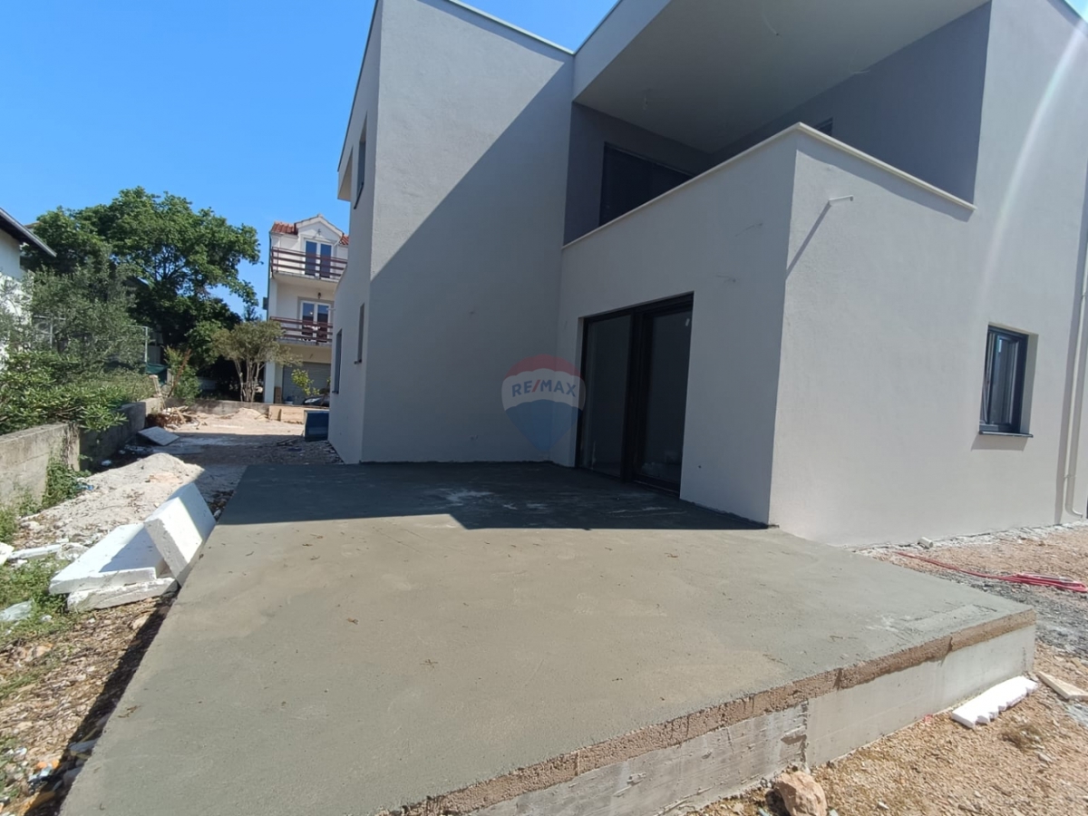 Stanovanje / Apartma Vodice, 85,11m2