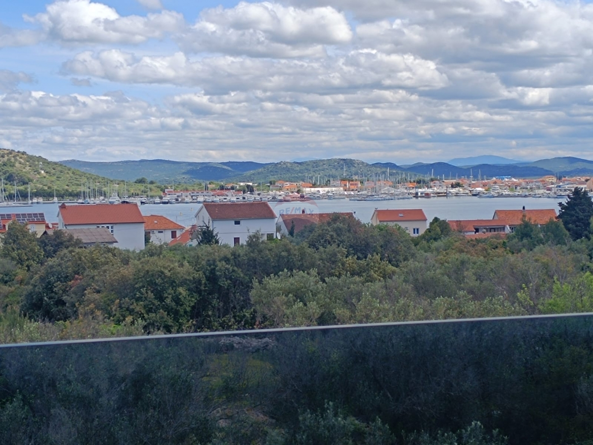 Stanovanje / Apartma Murter, 74,29m2