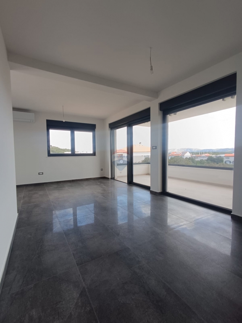 Stanovanje / Apartma Murter, 74,29m2