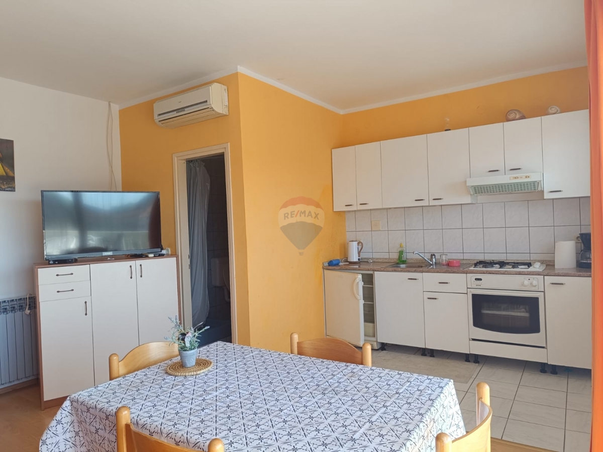 Hiša Pirovac, 122m2