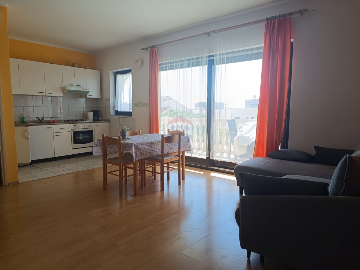 Hiša Pirovac, 122m2
