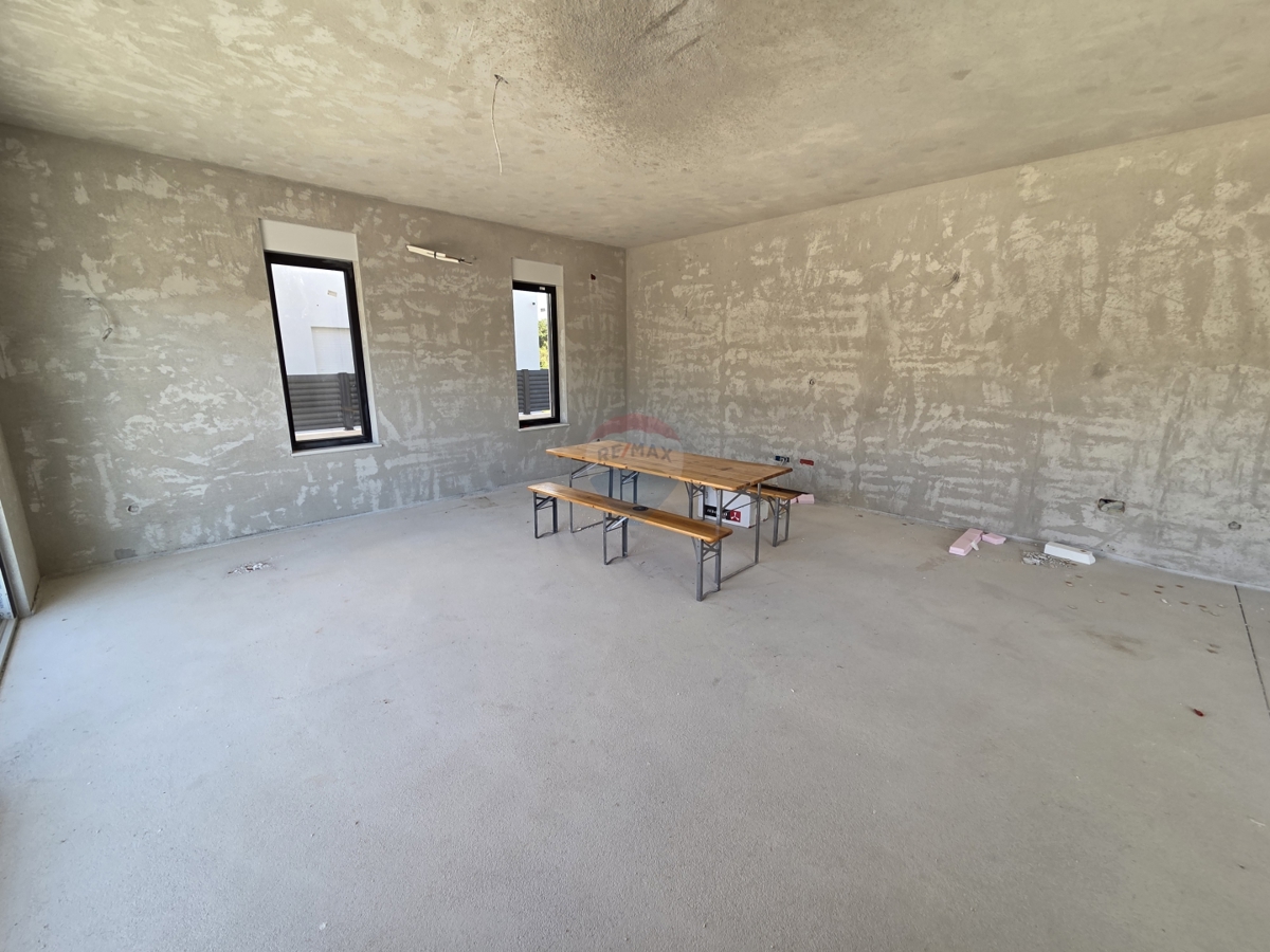 Hiša Lozovac, Šibenik - Okolica, 238m2