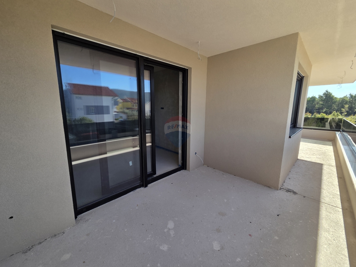 Hiša Lozovac, Šibenik - Okolica, 238m2